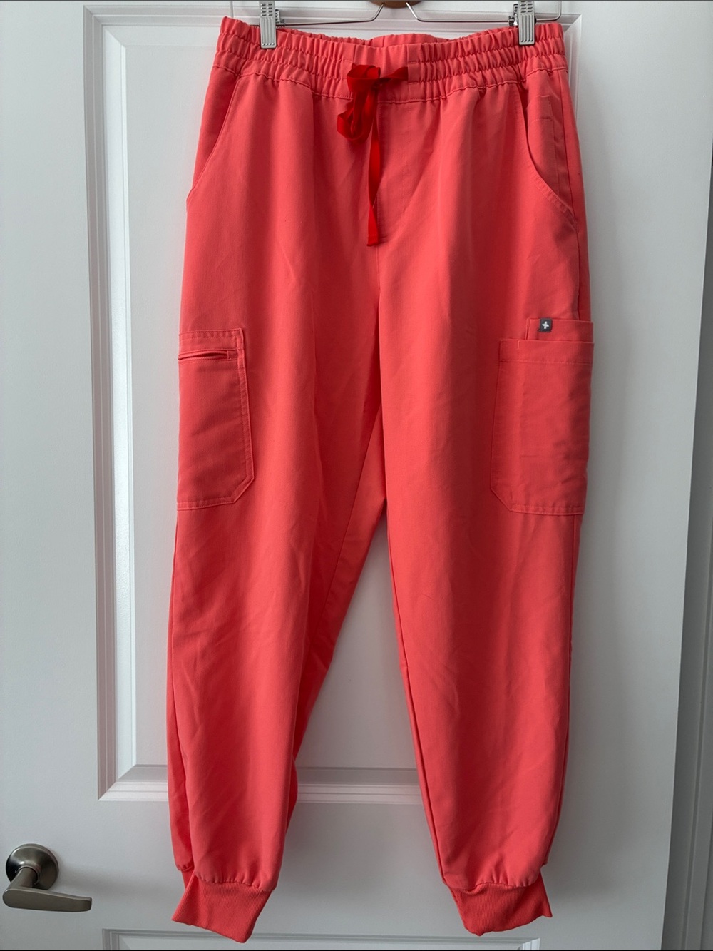Figs Size L Uman Relaxed Jogger Scrub Pants - Fiery Coral Limited Edition